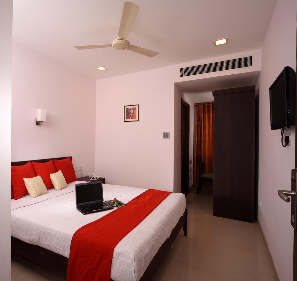 Hotel Green Dreams Kochi Exterior foto